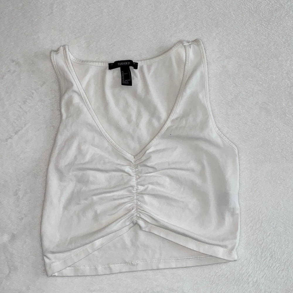 Cropped white tank
